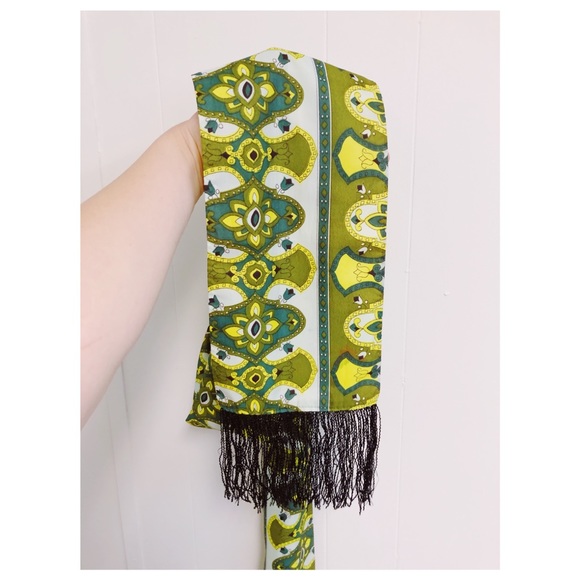 Vintage 70s festival scarf with fringe - Picture 2 of 4